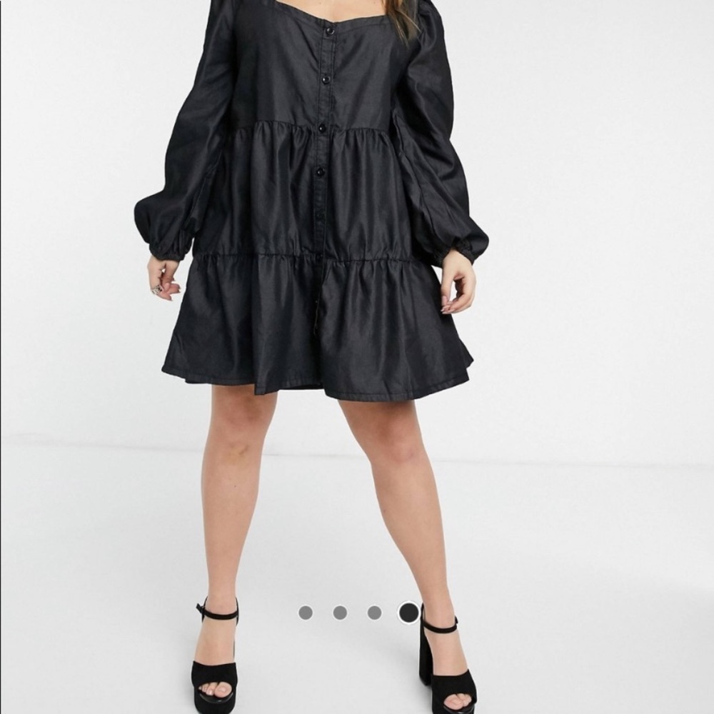 Cute denim dress!